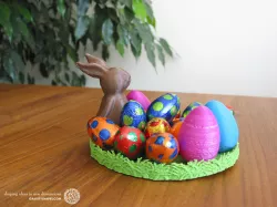Easternest with Easter Bunny and Eggs