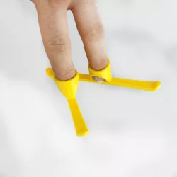 finger skis