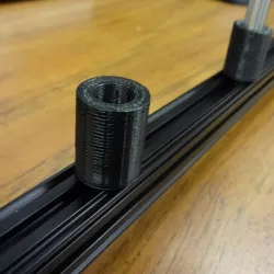 OpenBeam Optical Rail Simple Rod Holder