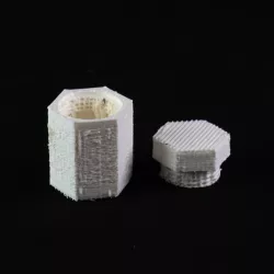 Pill screw container