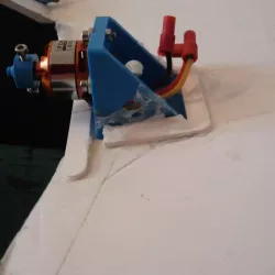 RC motormount for pusher propeller
