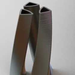 TRI-OVAL VASE