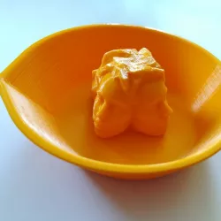creepy lemon squeezer