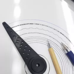 Drafting compasses