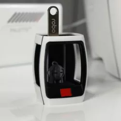 Multi-Color Robo R2 USB Holder
