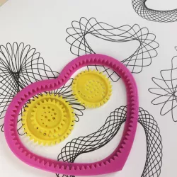 $1.99Heart shaped drawing toy