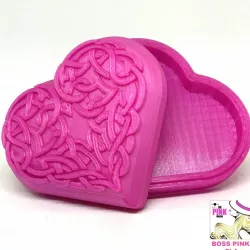 $2.00Celtic Heart Pattern Box