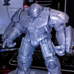 Avengers Hulkbuster