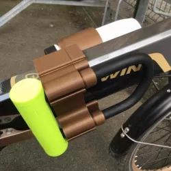 B'Twin Hoptown 500 Lock and Bottle holder