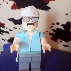 BODY WORKER LEGO GIANT (VILLAGE PEOPLE)