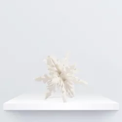 CHRISTMAS ORNAMENT: SNOWFLAKE