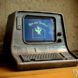 Desktop Terminal Replica - Fallout 4