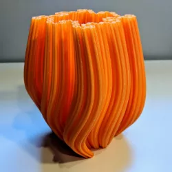 Dragon Curve Vase