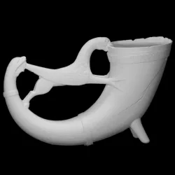 Drinking horn