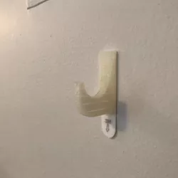 Hooks work with command strips