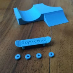 Mini Supreme Skateboard With Ramps