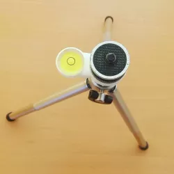 Mini tripod buble leveling
