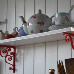 Shelf Bracket
