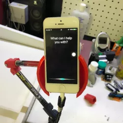 Articulated Holder for the Smart Assistant