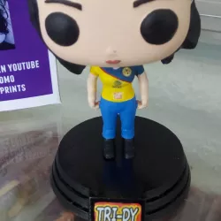 Funko Pop Female Mujer Cabello Largo de lado