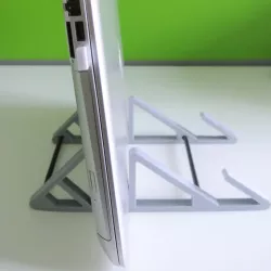 Multi stand computer