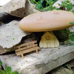 MUSHROOM "HOUSE MINIATURE" AND / OR "GREEN BOOK"