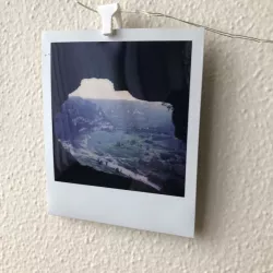 Polaroid Peg