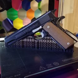 Prop gun- Colt 1911 - Multicolor