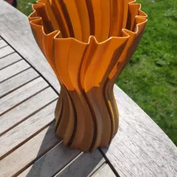 Spring Leaf Vase