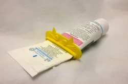 Cat Paste Pusher