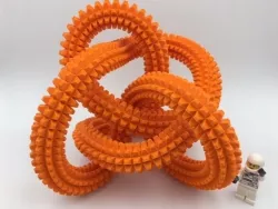 Giant Spiky Perko Knot