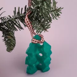 Gyroid Christmas decoration, keychain