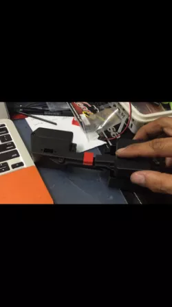HB Radio Tray Latch