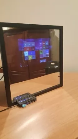 iMirror – DIY Smart Mirror
