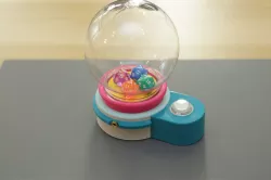 Motorized Dice Roller