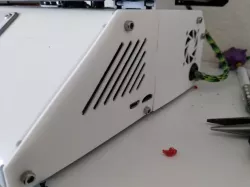 mpsm side panel with extra mounting screw