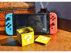 Nintendo Switch Cartridges and Micro SD holder