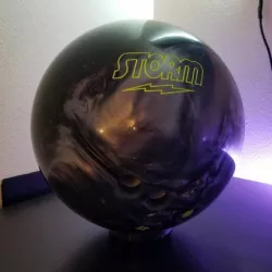 Simple Bowling Ball Holder Ring