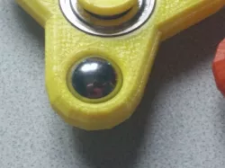 Small Ball Spinner