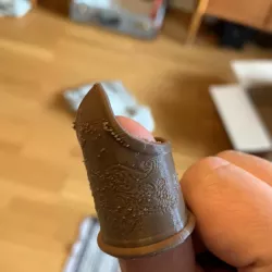 Thumb talon