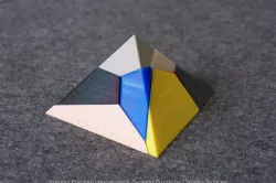Voronoi Fracture Print-in-Place Pyramid Puzzle
