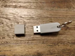 SanDisk Cruzer Fit USB Case