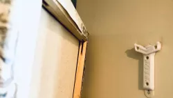 TILT - Painting Canvas Hanger