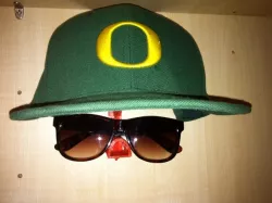 Half Hat AND Sunglasses Invisible Shelf