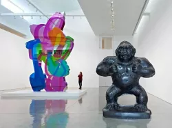 "Jeff Koons Gorilla"