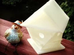 Twisted Birdhouse