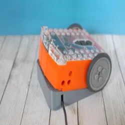 EdStand - A Programming Stand for the Meet Edison Robot 