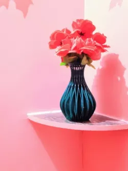 INTER CROSS SPIRAL FLOWER VASE