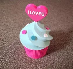 LOVE CUPCAKE