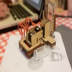 Piccolo: Mini Cnc Drawing Machine